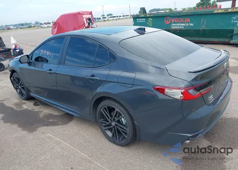 2025 Toyota Camry Xse z USA, uszkodzony, nr VIN 4T1DBADK9SU021577